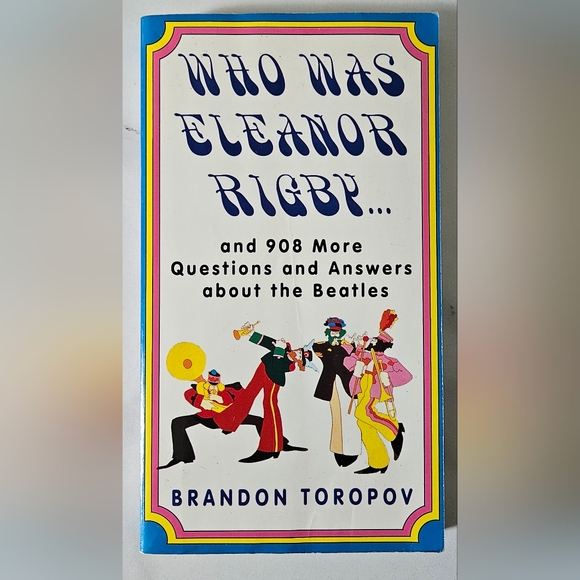 The Beatles Themed 8 Item Bundle - Picture 15 of 15